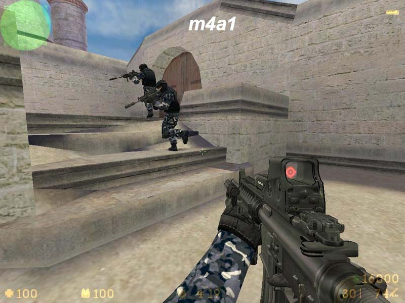 M4A1 and AUG